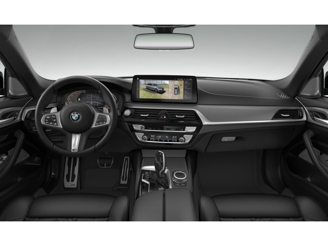 BMW - 530i xDrive Touring