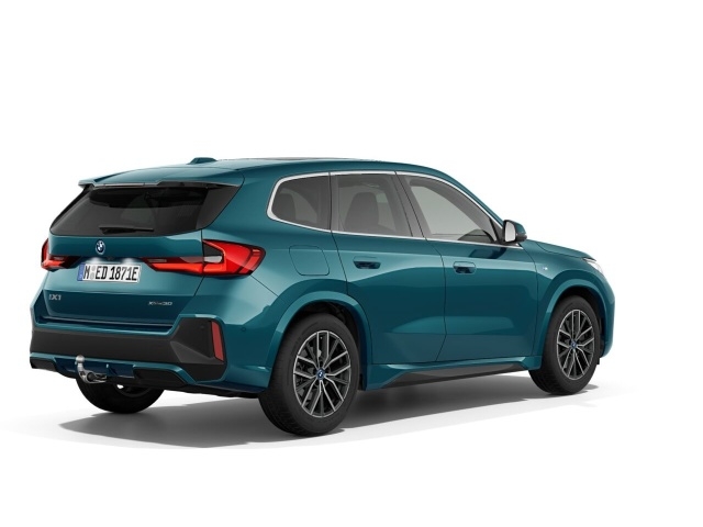 BMW - iX1 xDrive30 M Sport