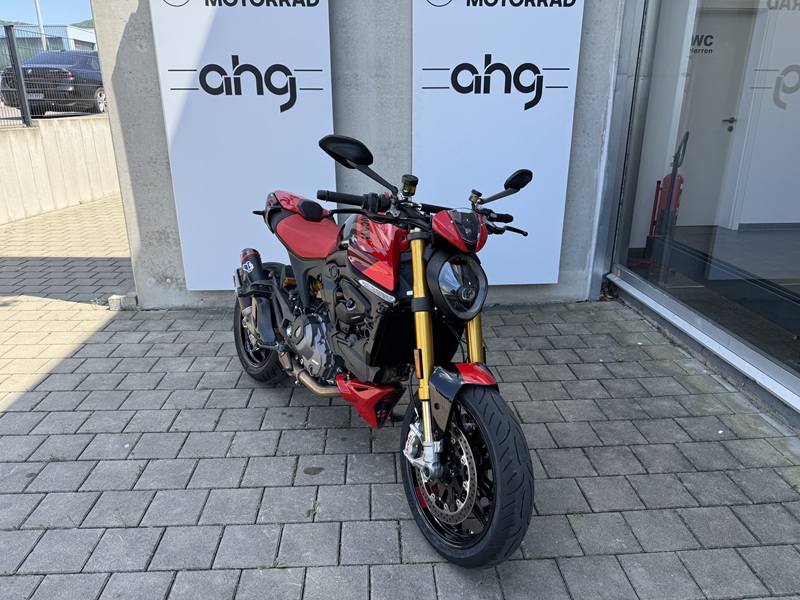 Ducati - Monster SP Red mit Termignoni Auspuff