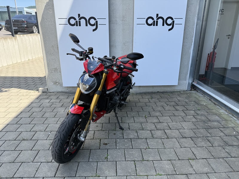 Ducati - Monster SP Red mit Termignoni Auspuff