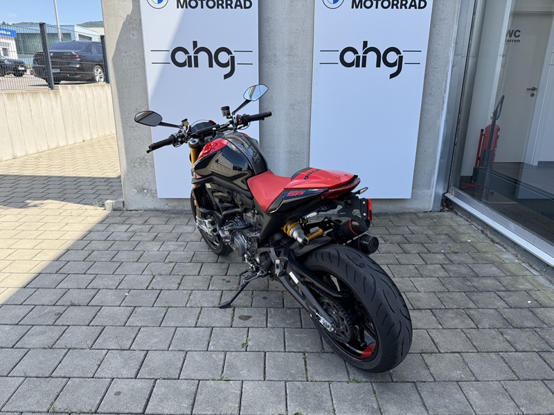 Ducati - Monster SP Red mit Termignoni Auspuff