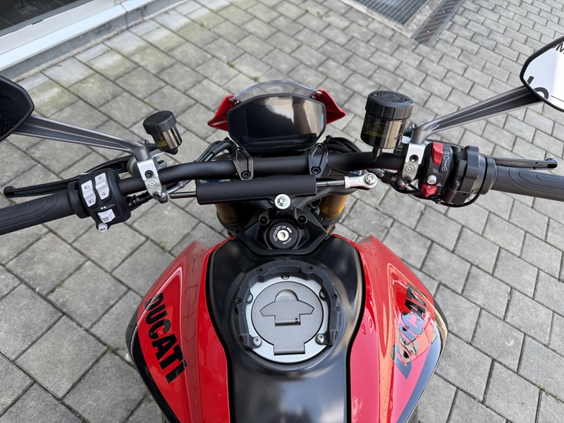 Ducati - Monster SP Red mit Termignoni Auspuff