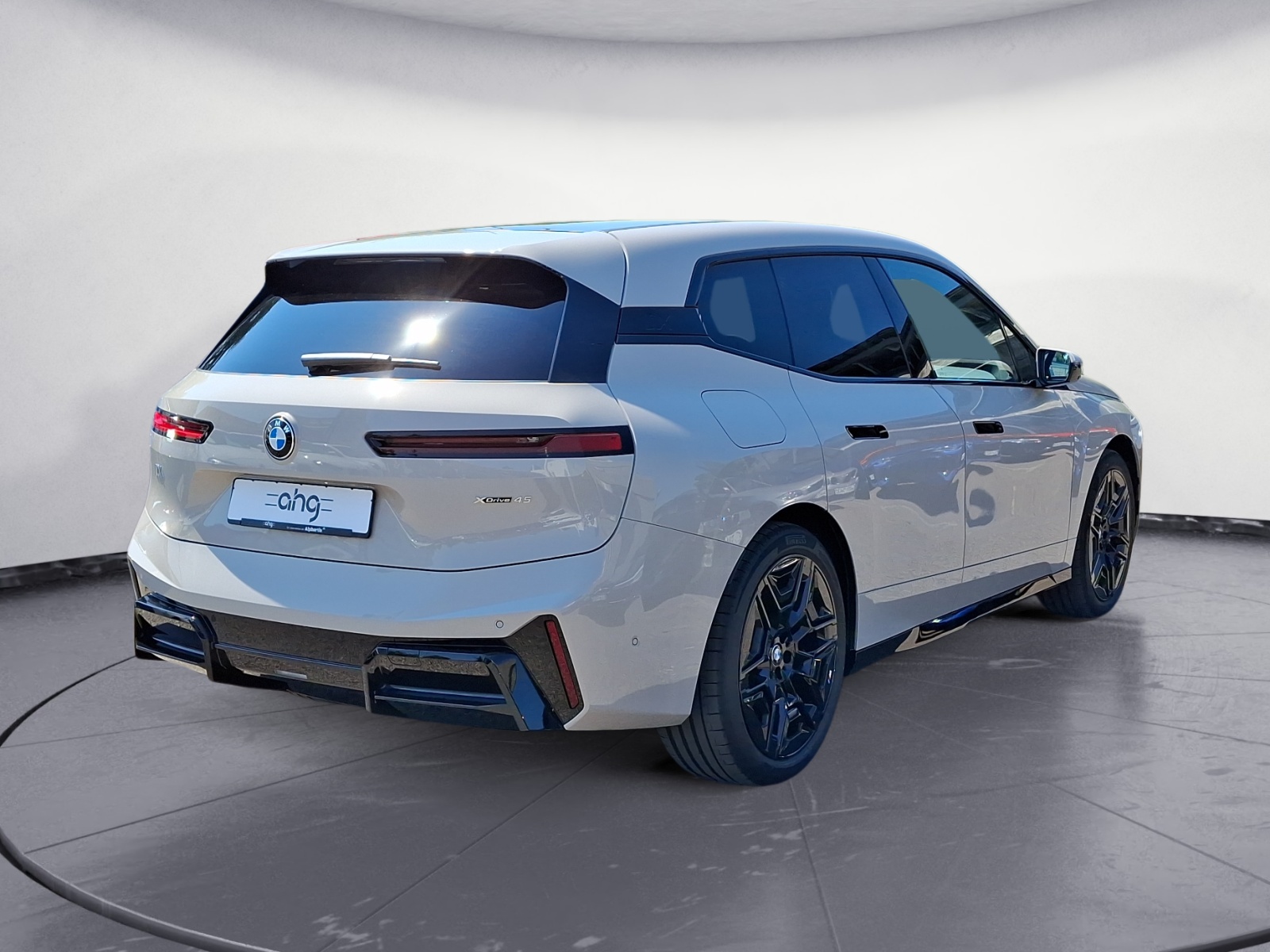 BMW - BMW iX xDrive45