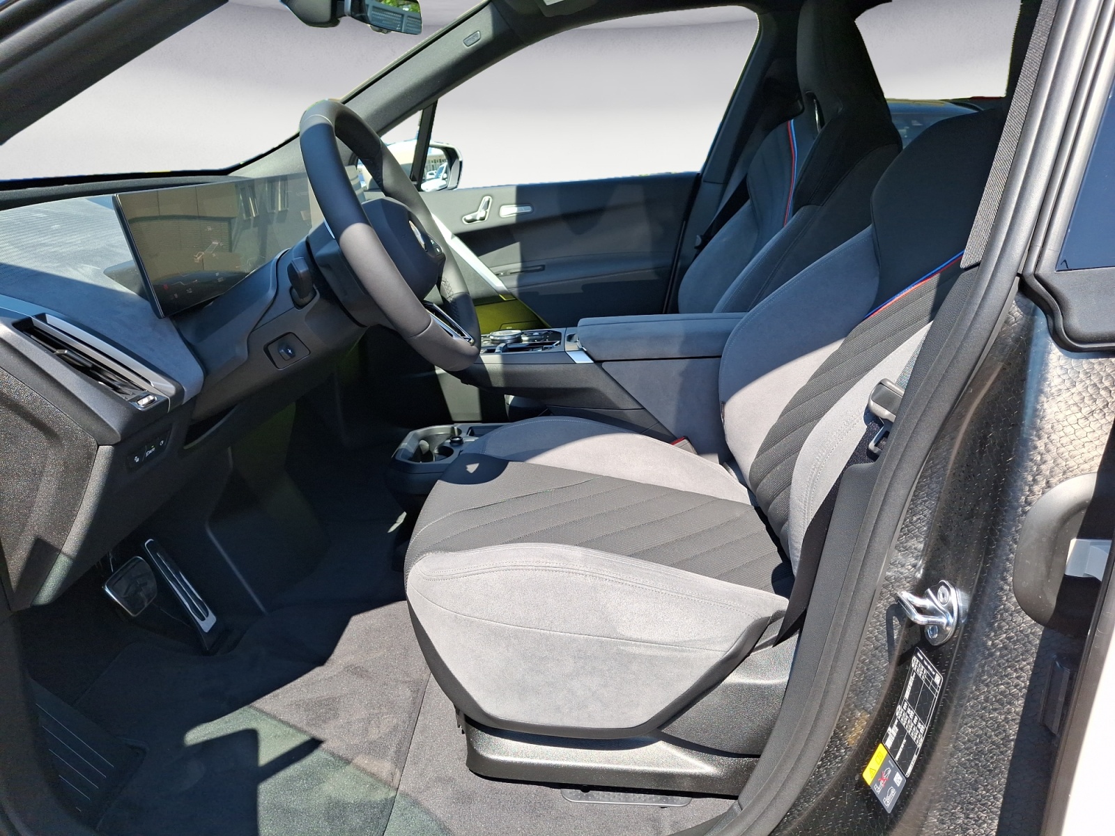 BMW - BMW iX xDrive45