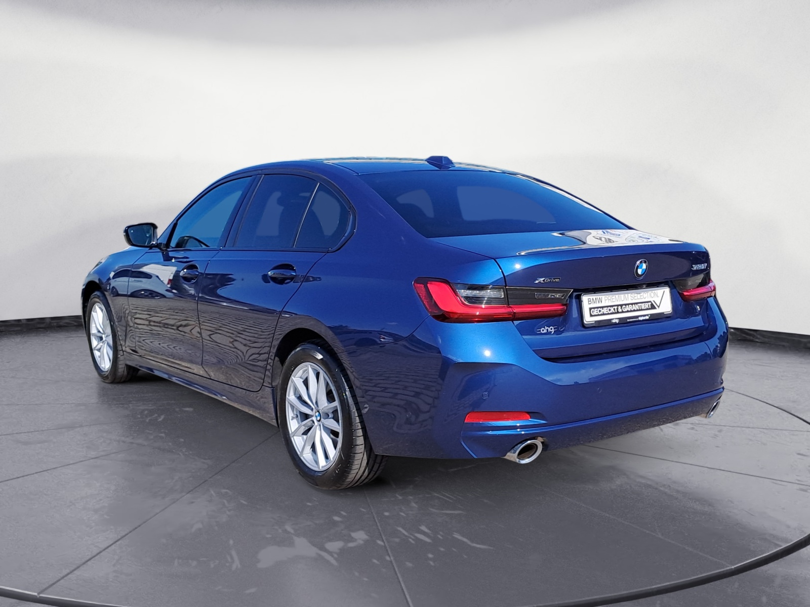 BMW - 320i xDrive Automatik