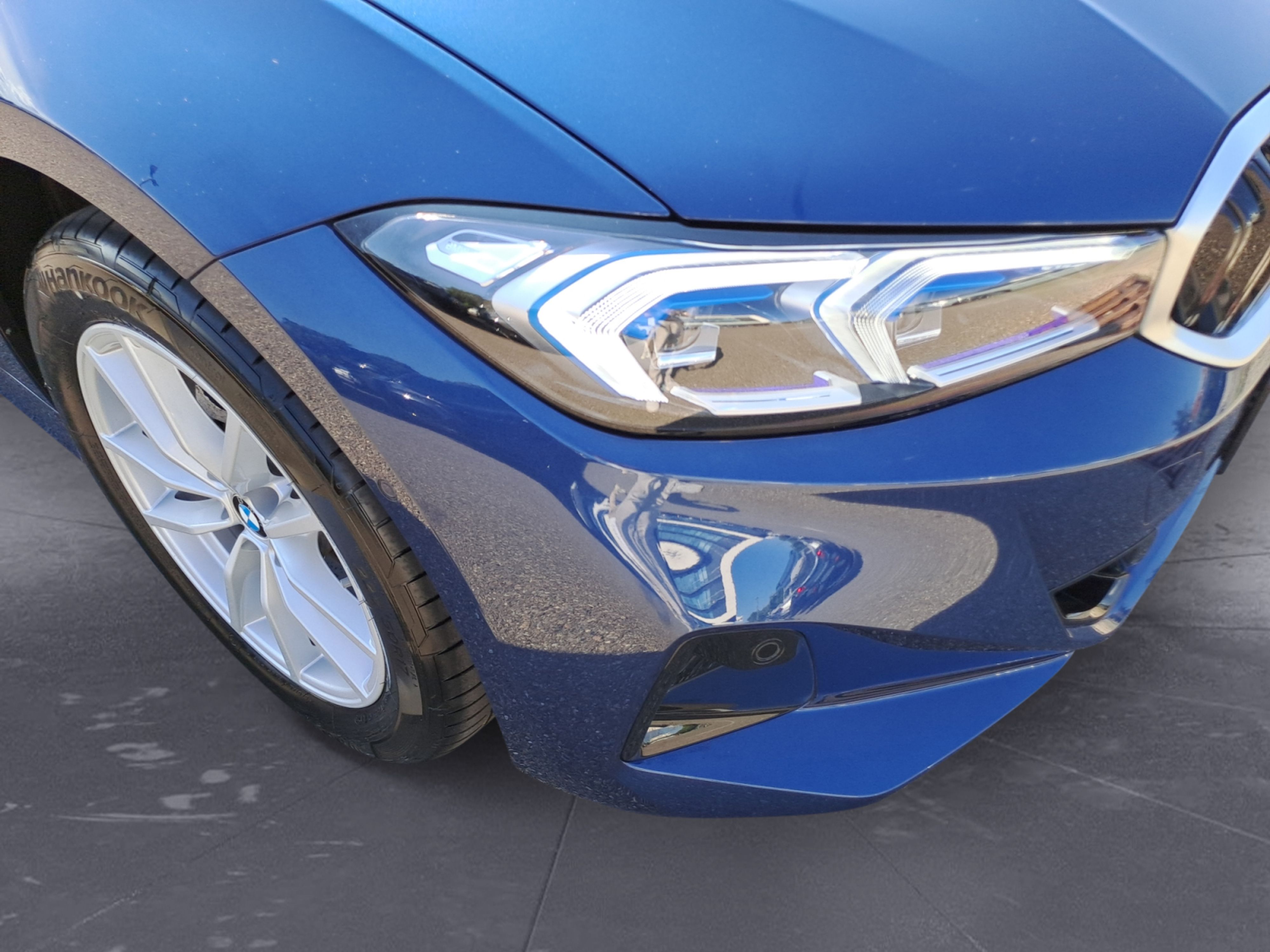 BMW - 320i xDrive Automatik