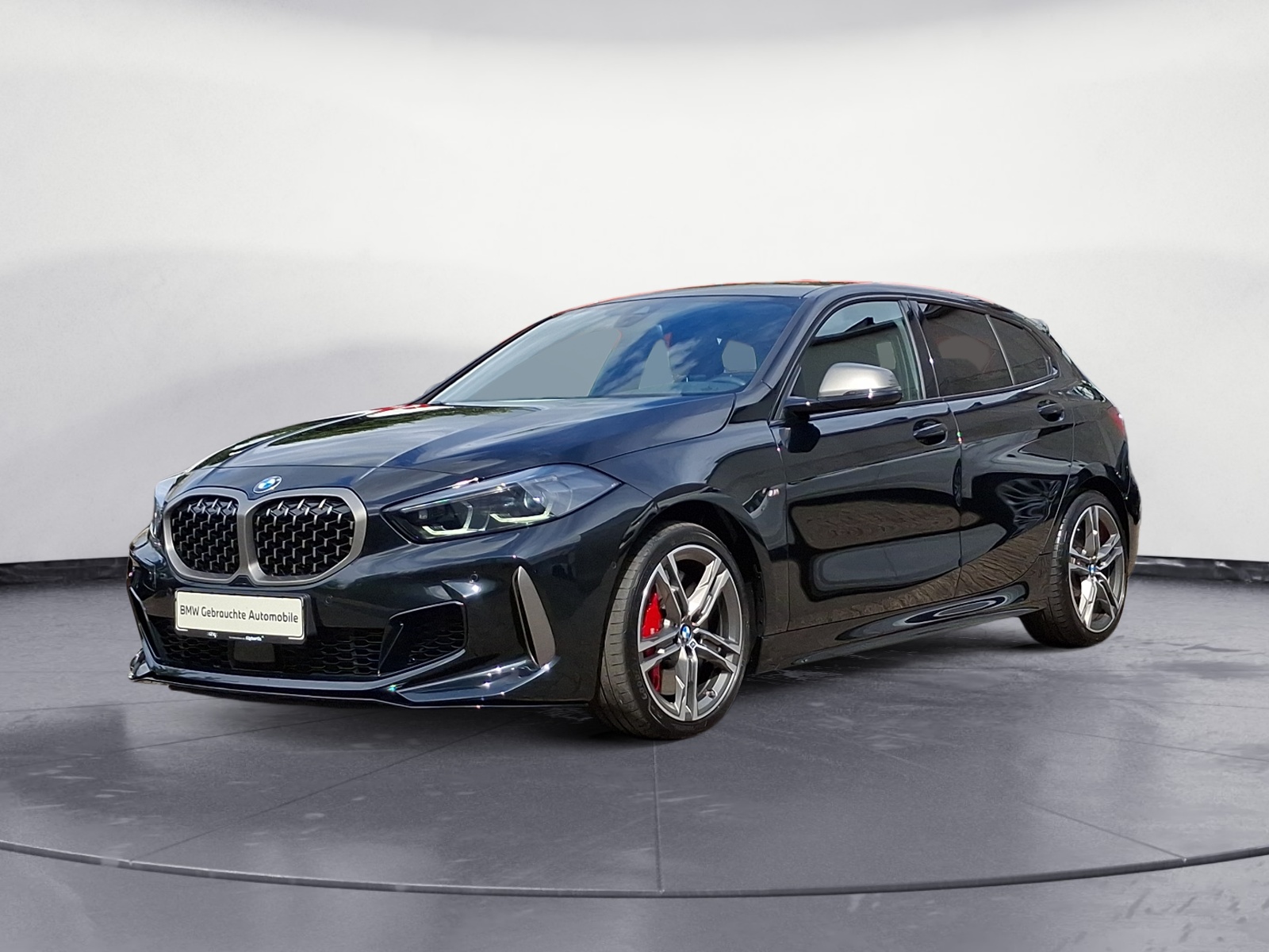 BMW - M135i xDrive