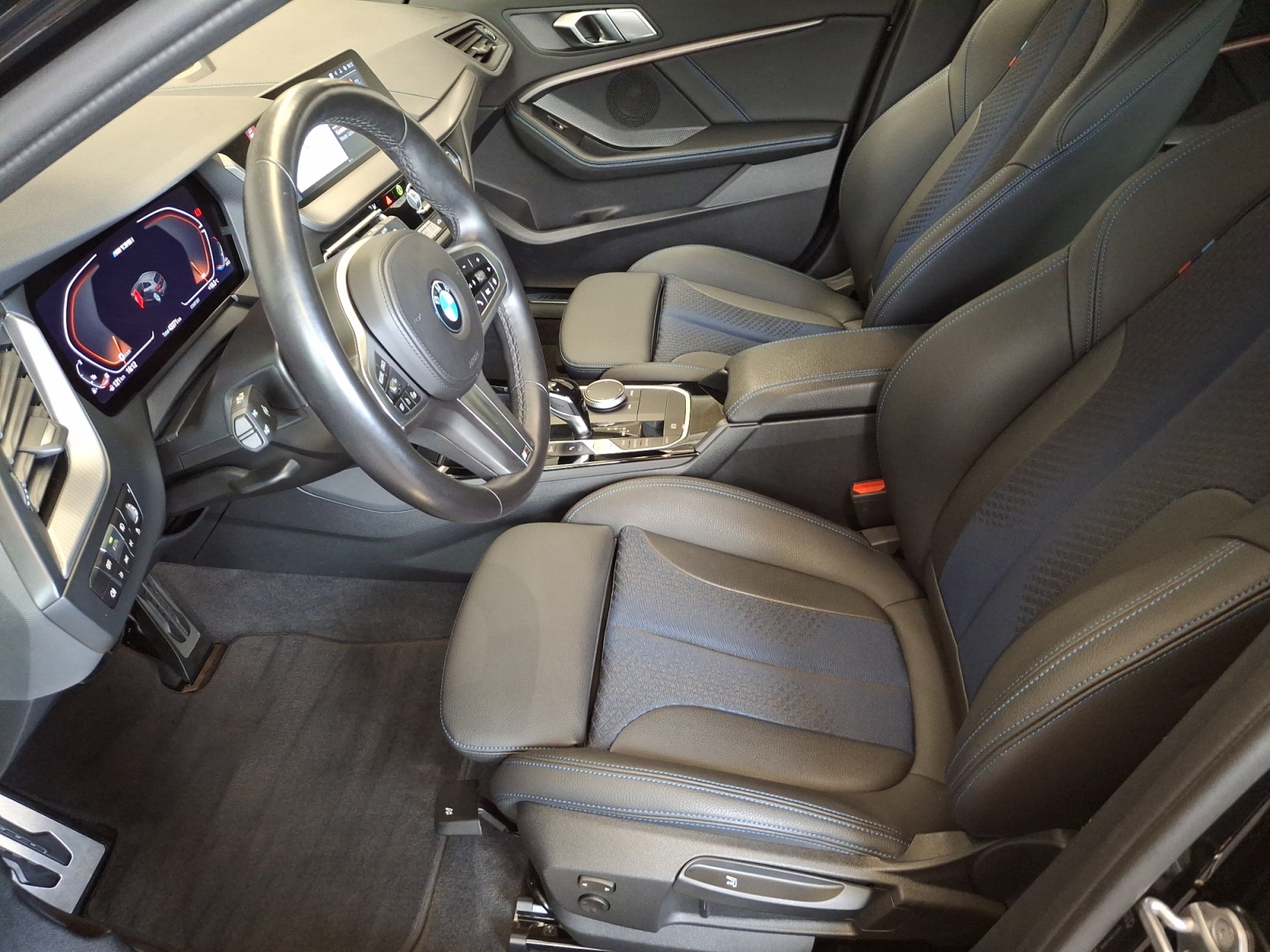 BMW - M135i xDrive