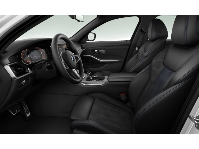 BMW - 330i Touring M Sport