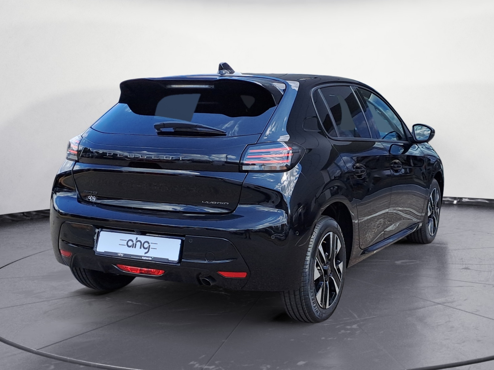 Peugeot - 208 Allure HYBRID 100 e-DSC6