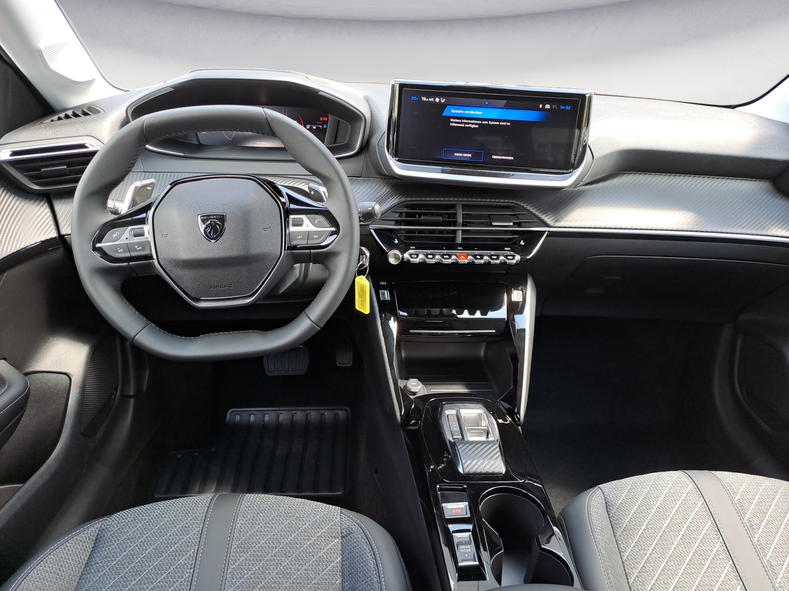Peugeot - 208 Allure HYBRID 100 e-DSC6