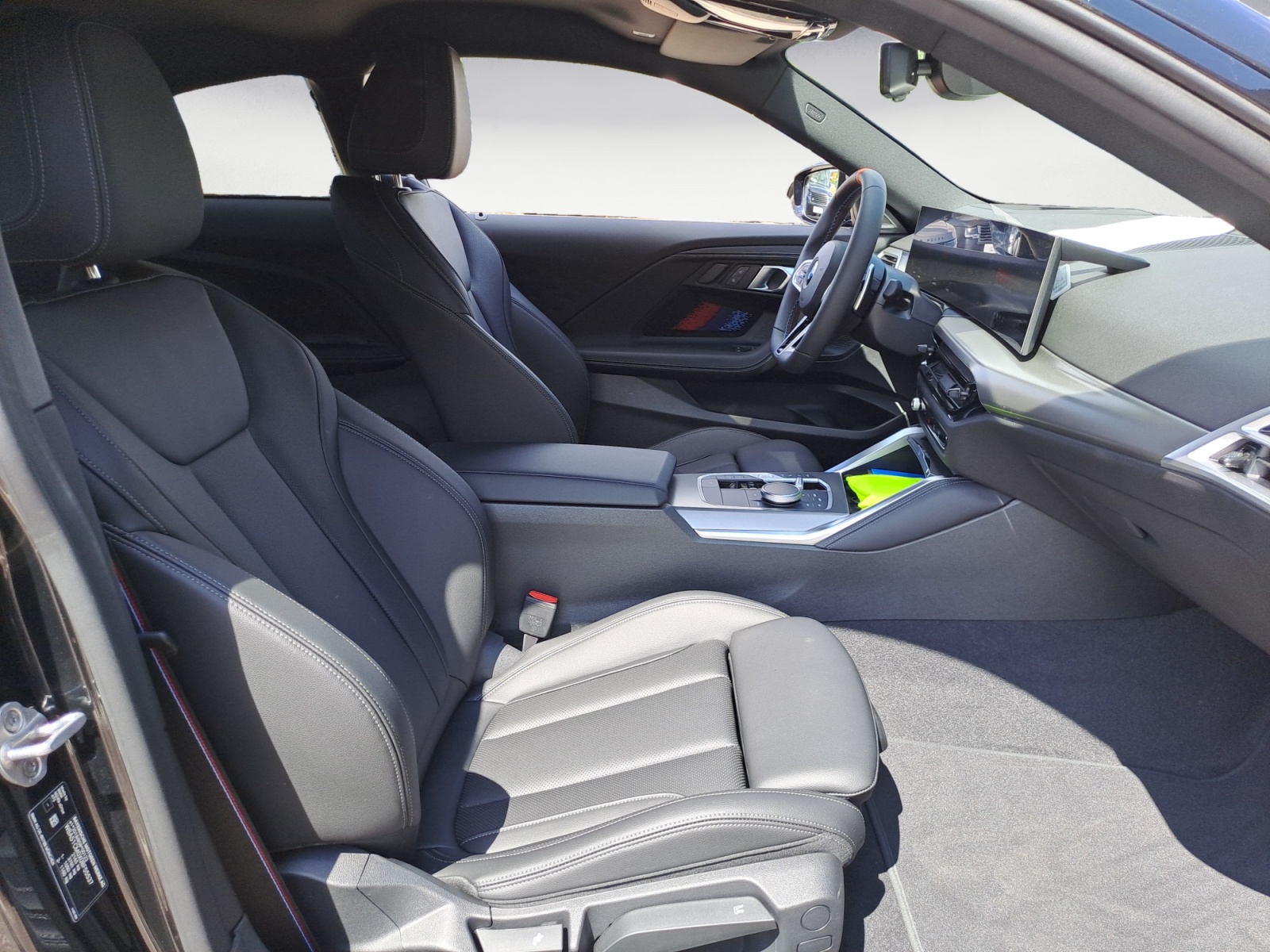 BMW - M240i xDrive Coupé