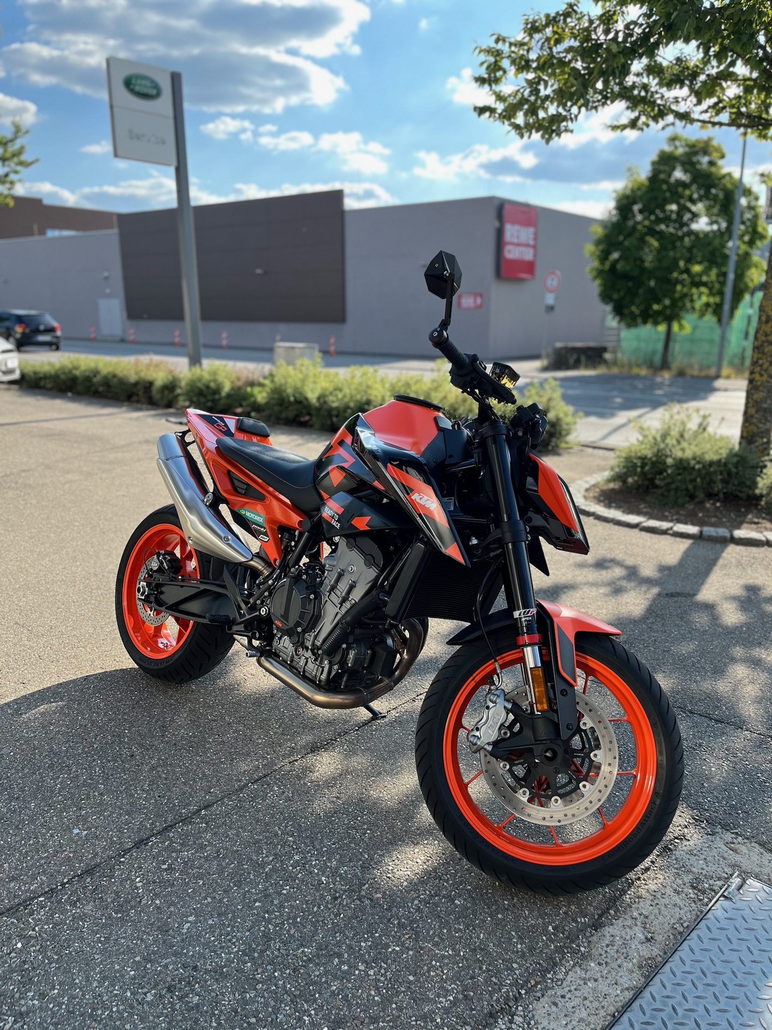 KTM - 890 Duke GP