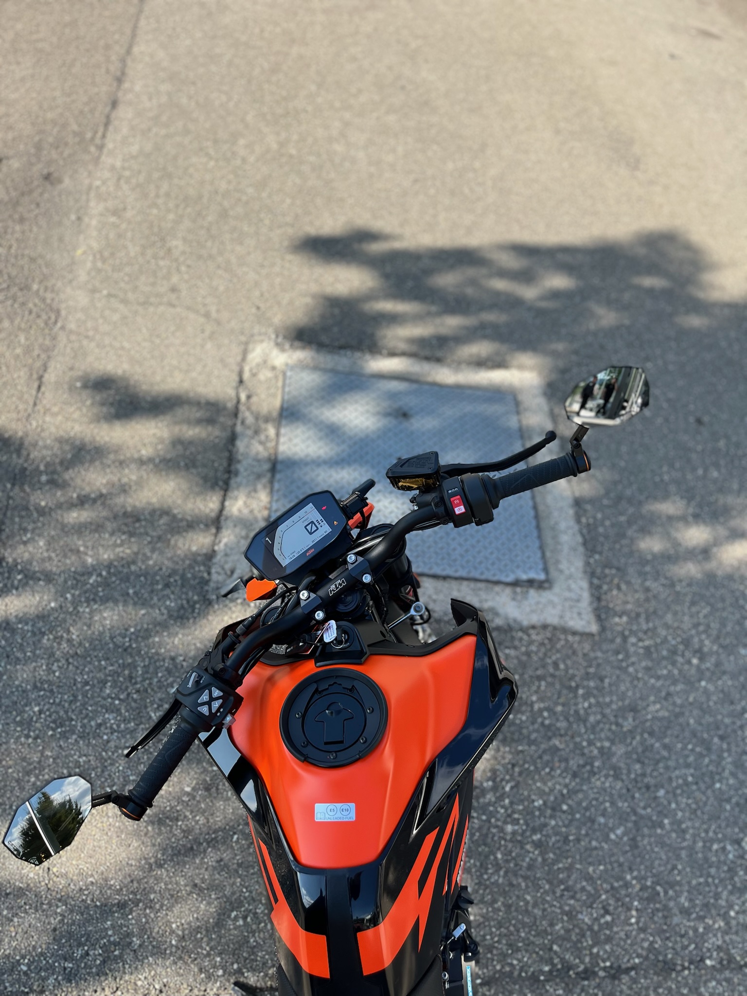 KTM - 890 Duke GP