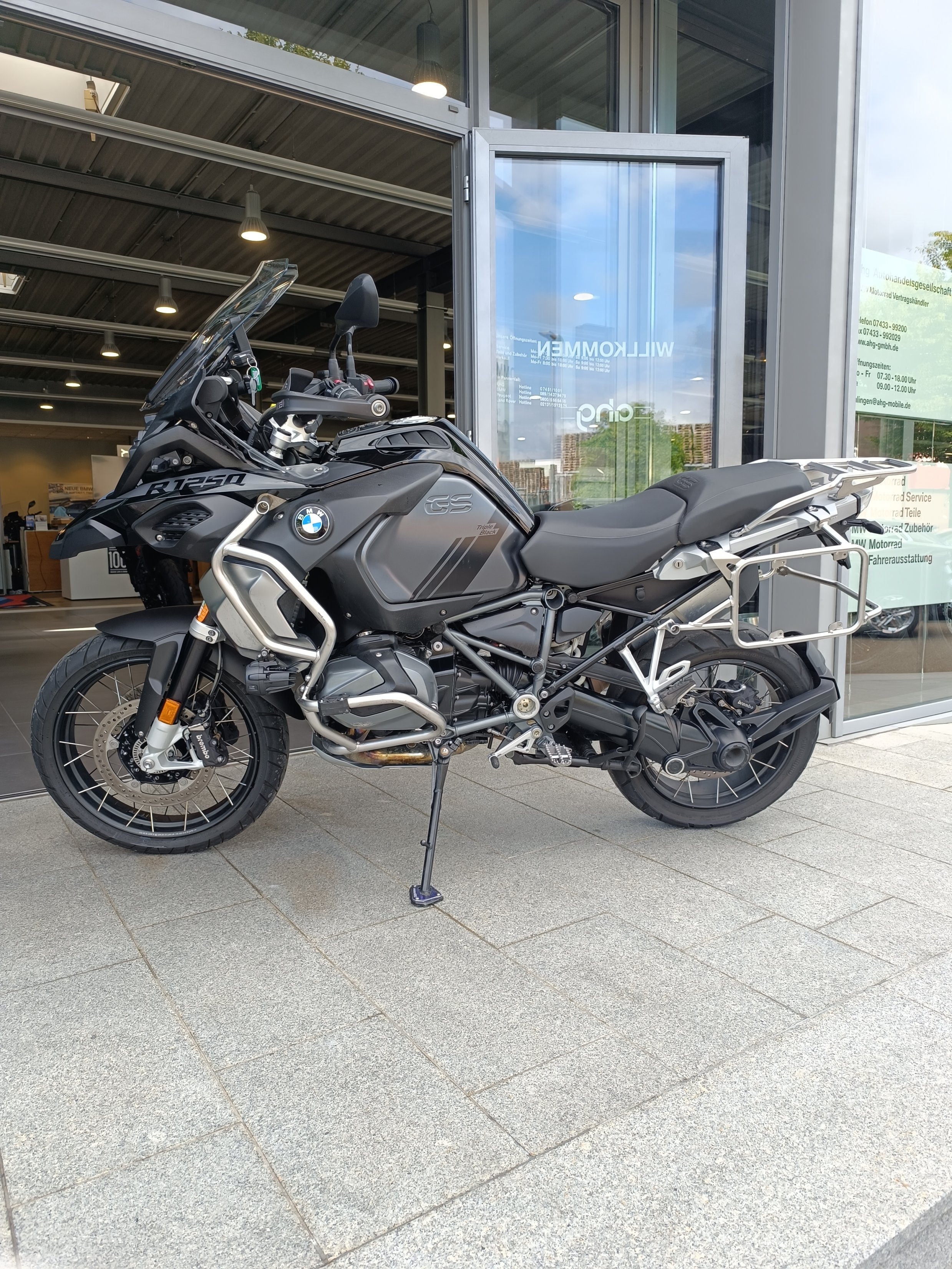 BMW Motorrad - R 1250 GS Adventure mit Werksgarntie bis 2026