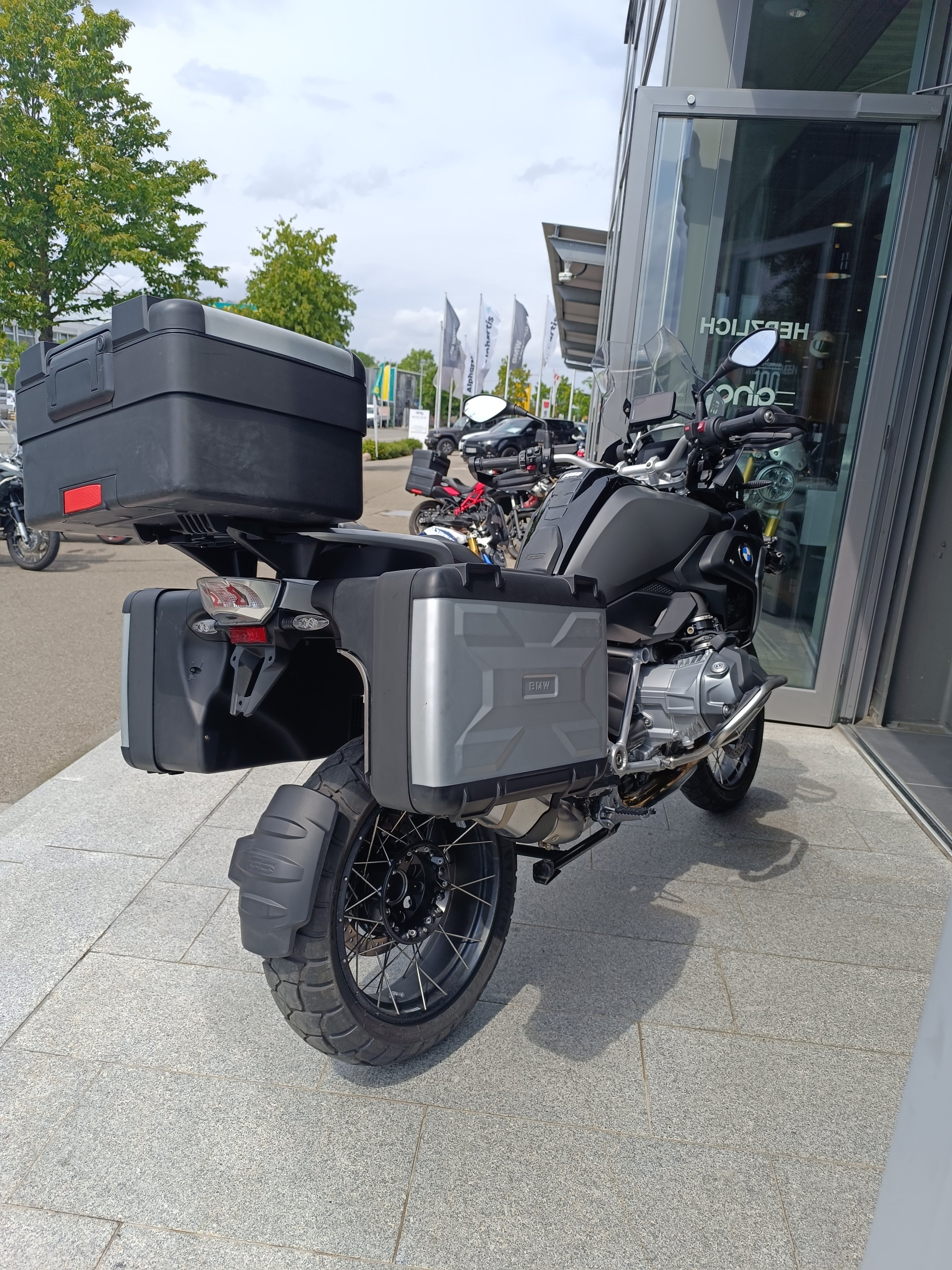 BMW Motorrad - R 1250 GS - mit Werkstieferlegung