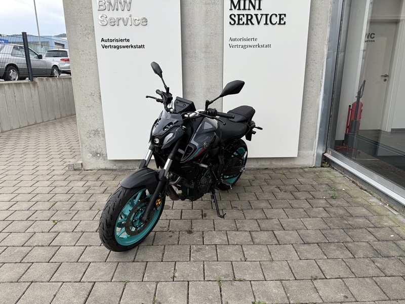 Yamaha - MT-07