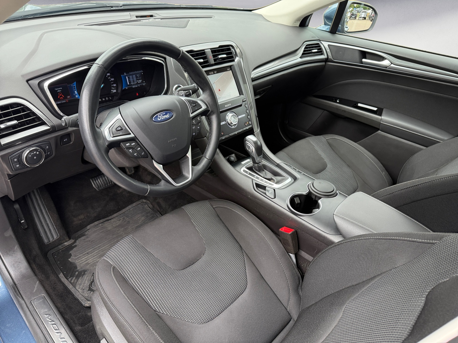 Ford - Mondeo Turnier 2.0 Ti-VCT Hybrid