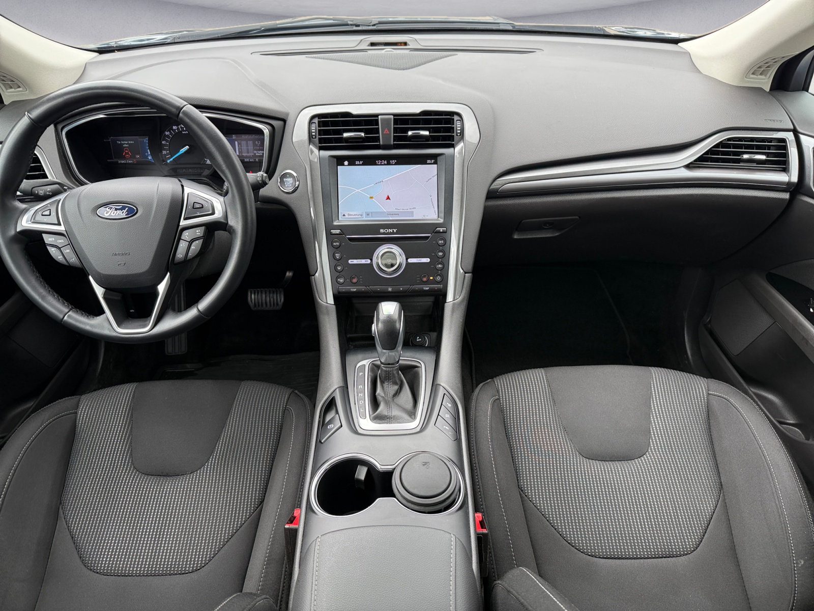 Ford - Mondeo Turnier 2.0 Ti-VCT Hybrid