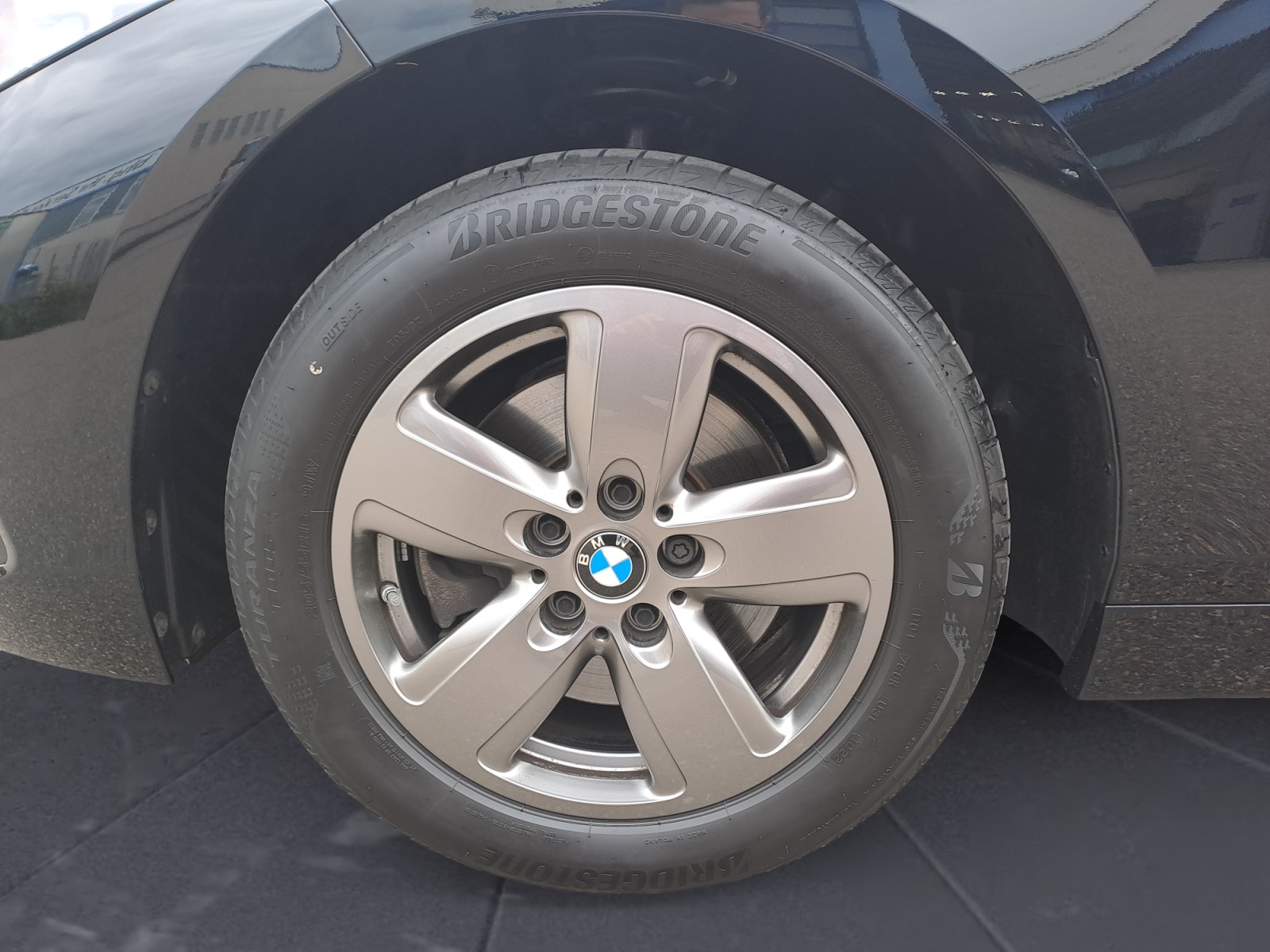 BMW - 118i Advantage