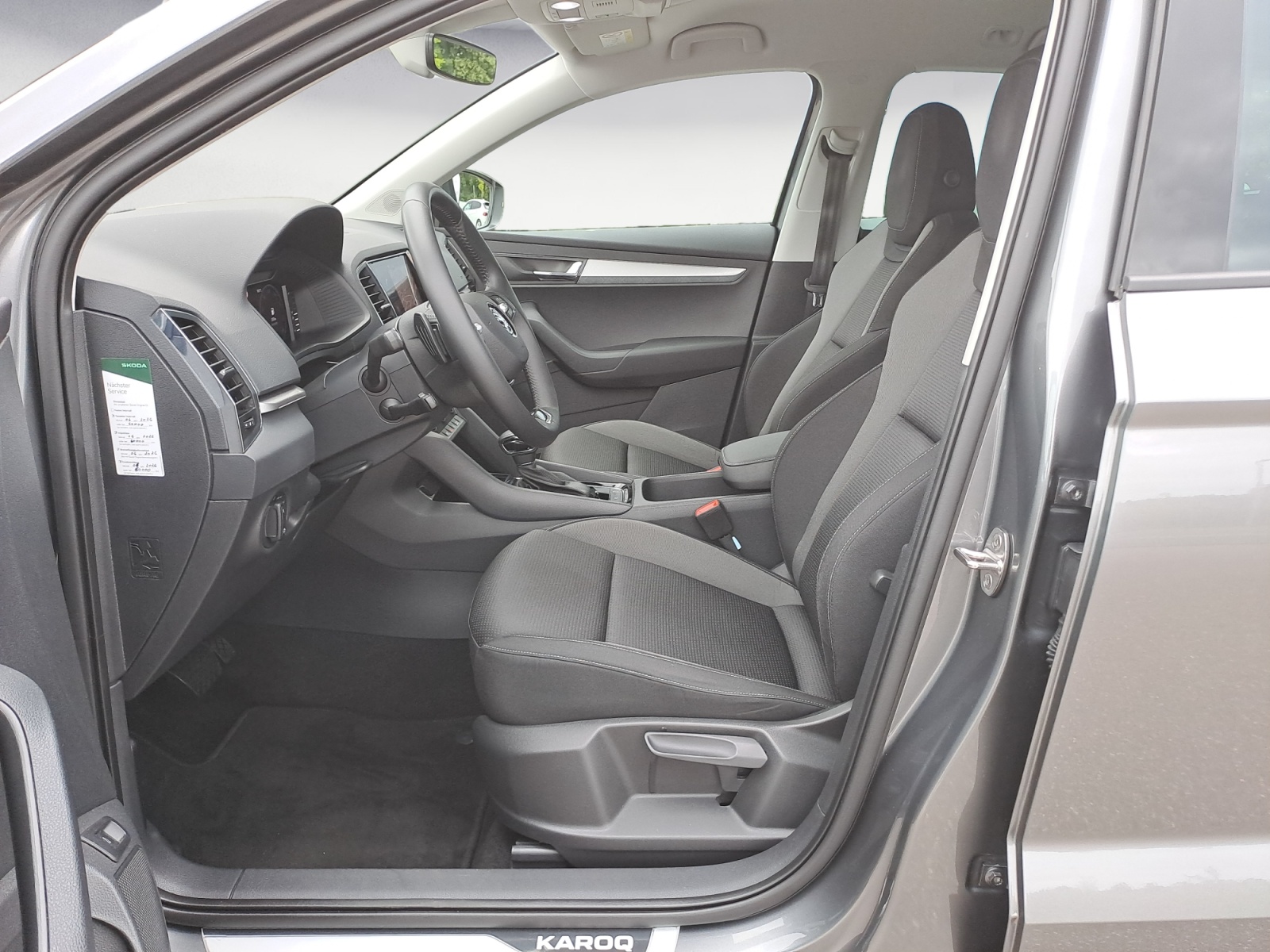 Skoda - Karoq 1.5l TSI DSG TOUR