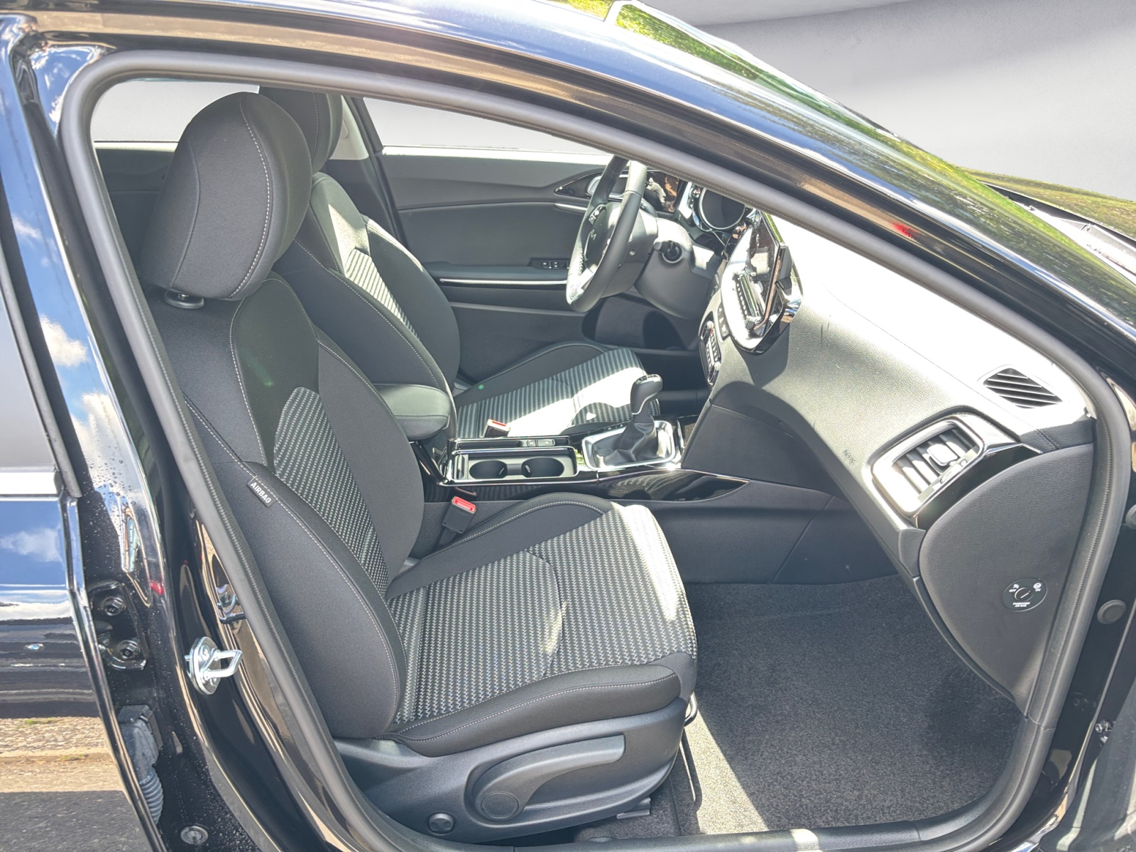 Kia - Ceed 1.5 T-GDI Ultimate Edition Sportswagon
