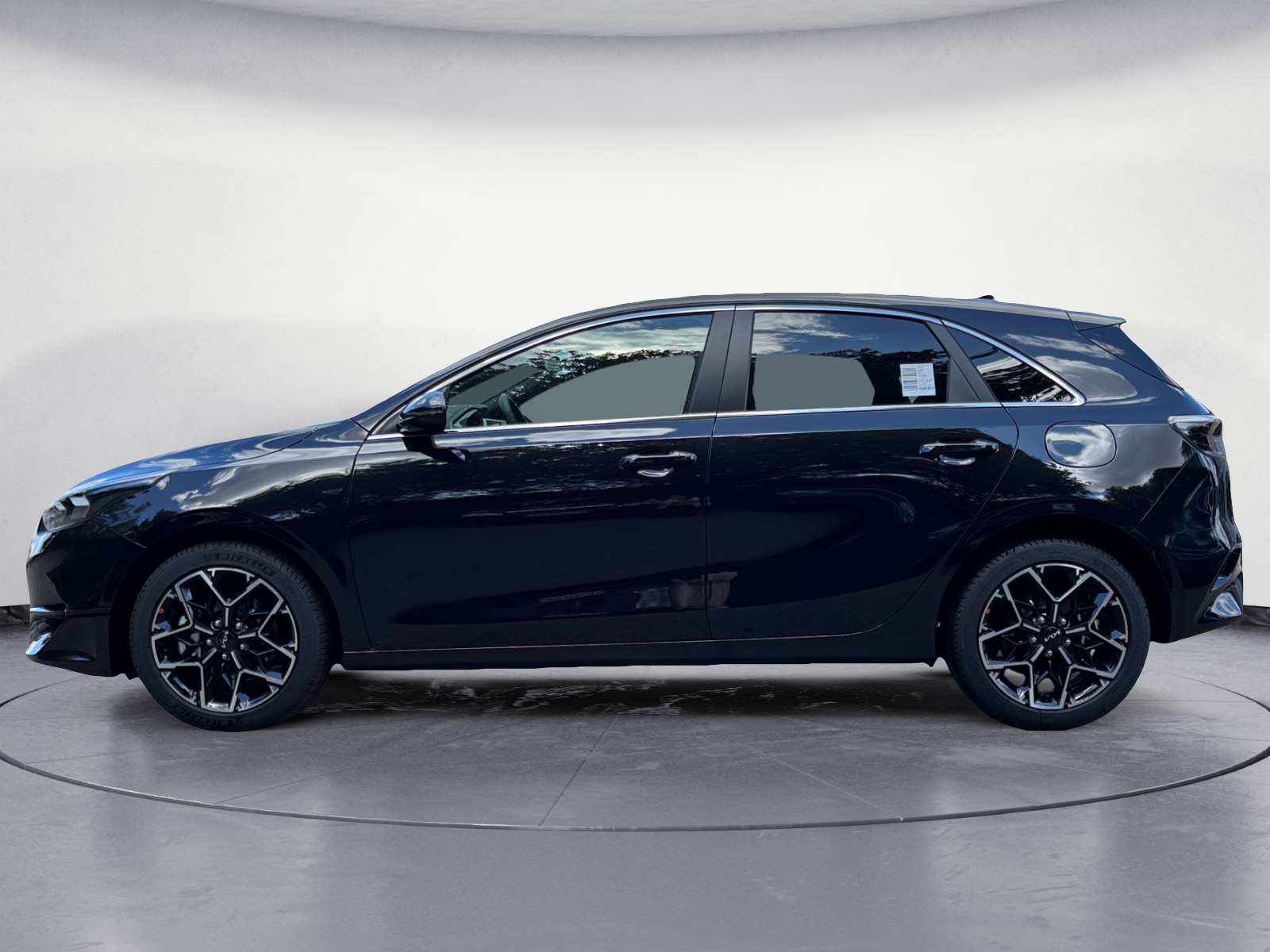 Kia - Cee´d / Ceed 1.5 T-GDI Nightline Edition
