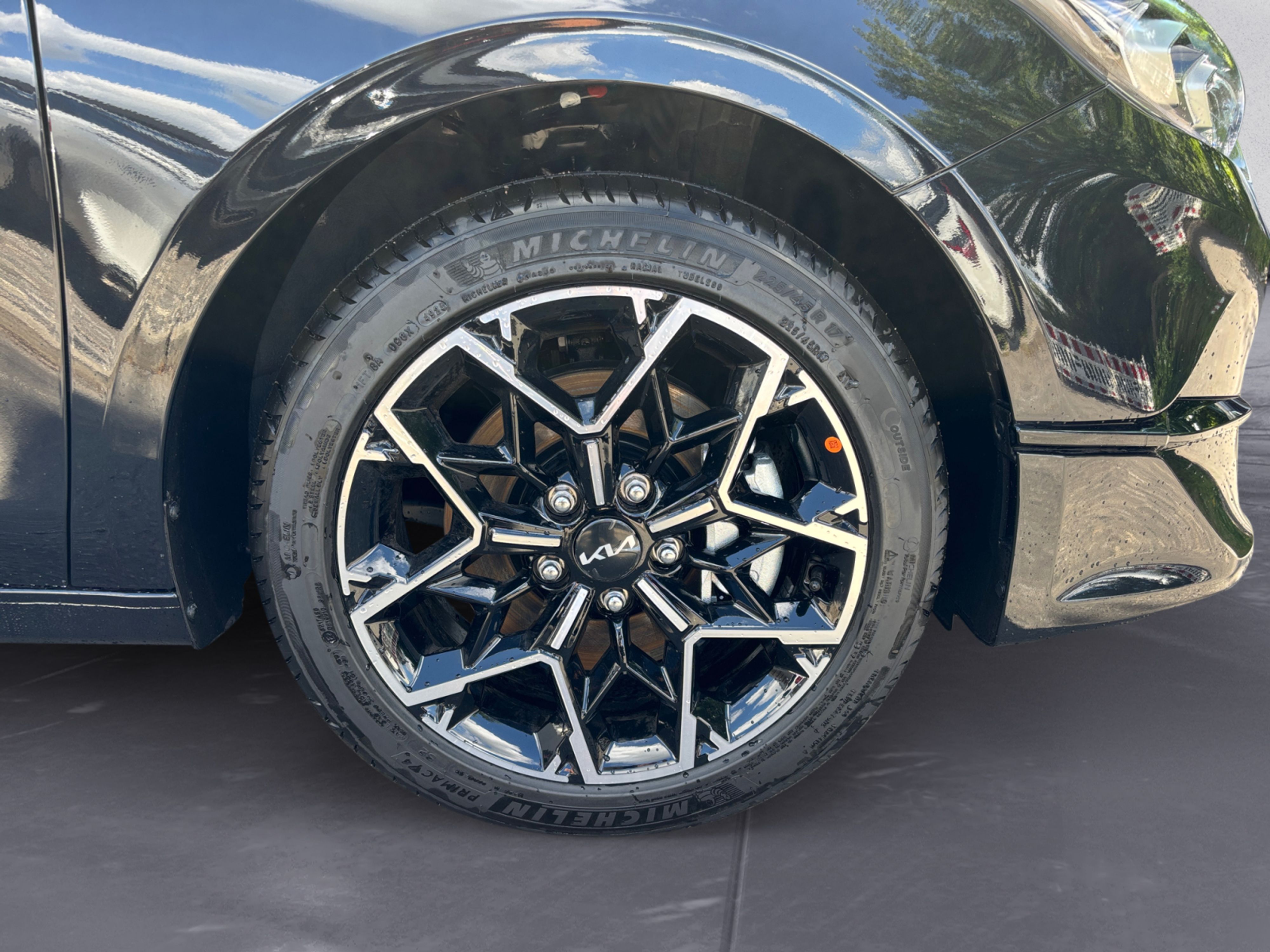 Kia - Cee´d / Ceed 1.5 T-GDI Nightline Edition