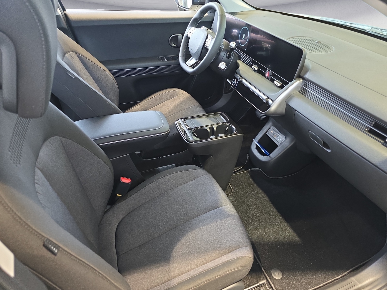 Hyundai - IONIQ 5