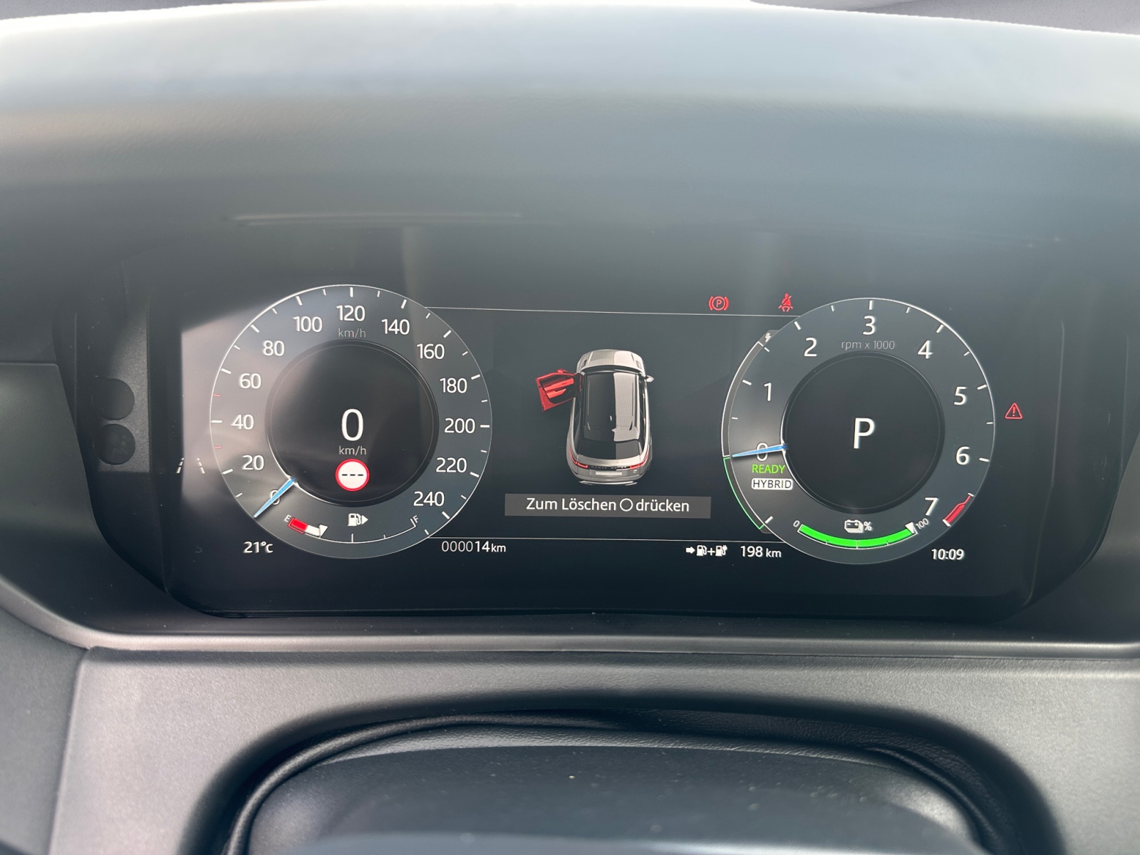 Land Rover - Range Rover Velar 2.0 P400e DYNAMIC SE