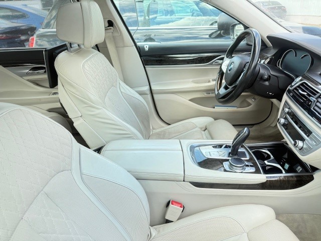 BMW - 750Li xDrive