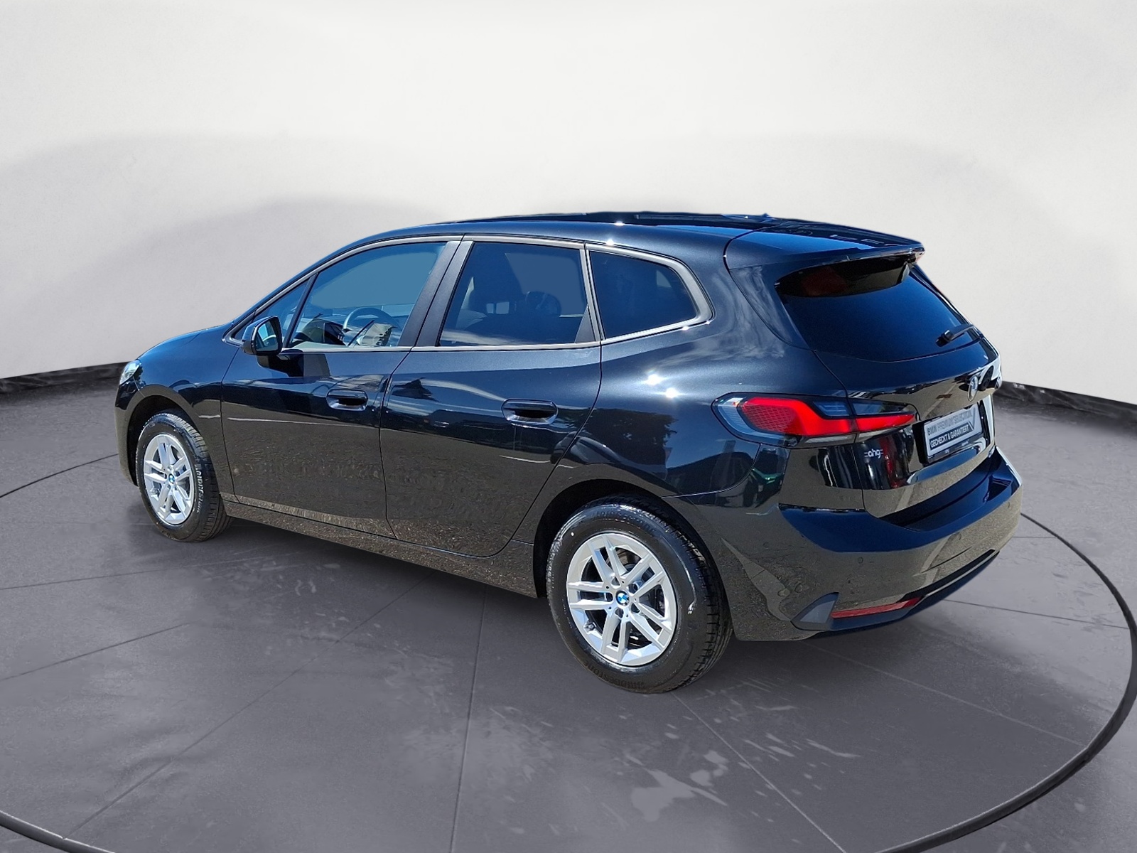 BMW - 216i Active Tourer Steptronic DCT