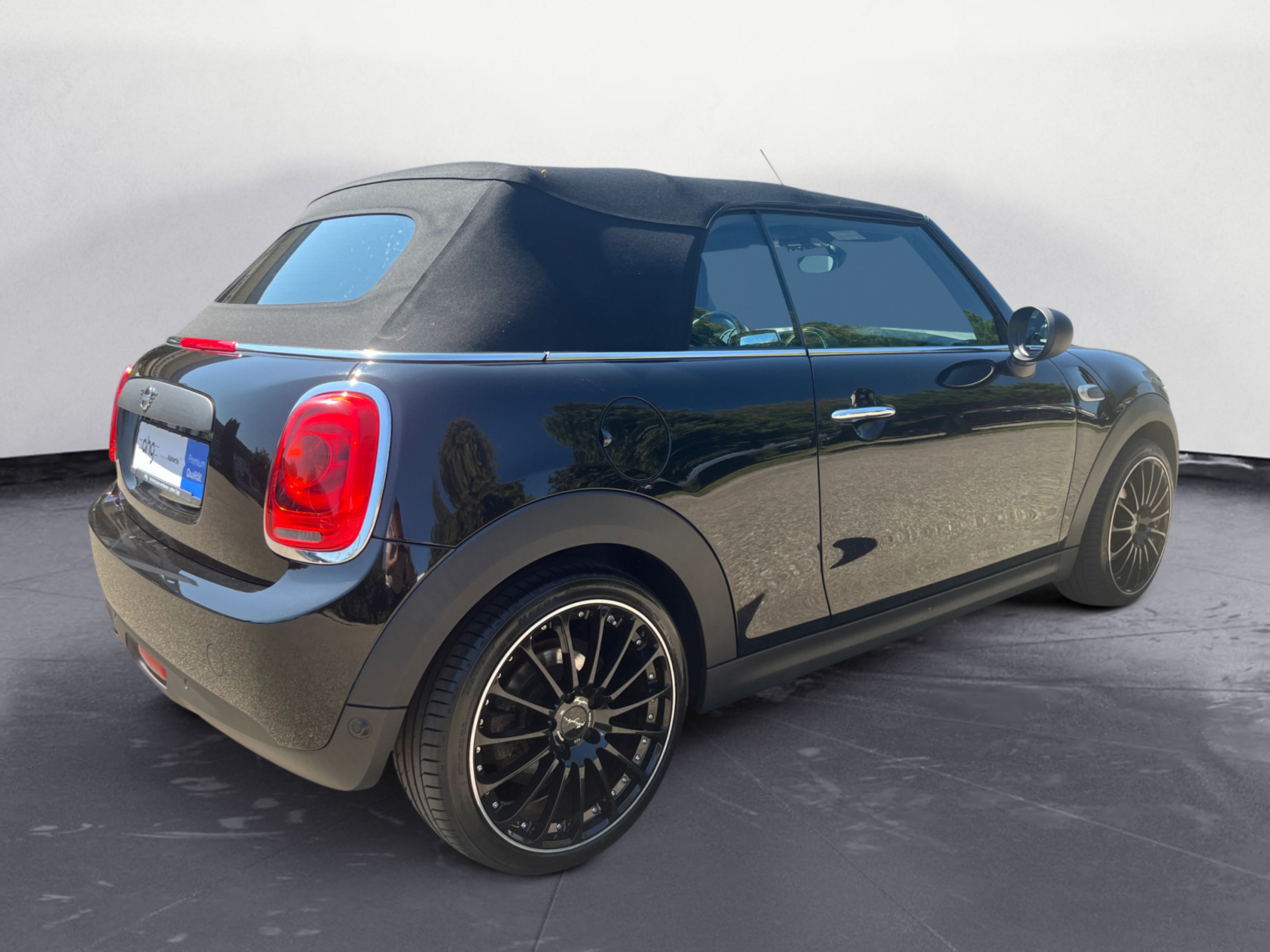 MINI - One Cabrio
