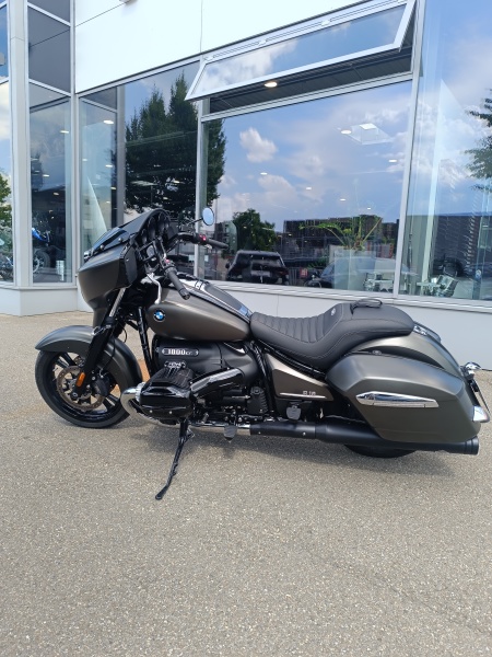 BMW Motorrad - R 18 B mit Jekill & Hyde