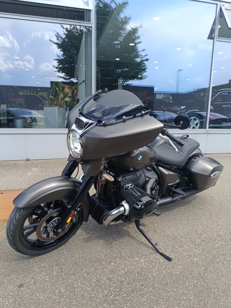 BMW Motorrad - R 18 B mit Jekill & Hyde