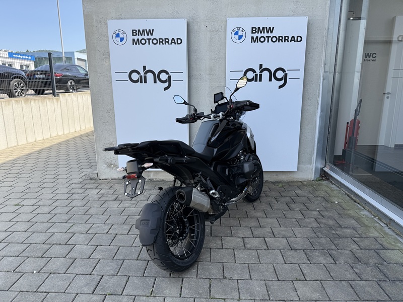 BMW Motorrad - R 1300 GS mit Höhenregelung und tiefem Sitz uvm