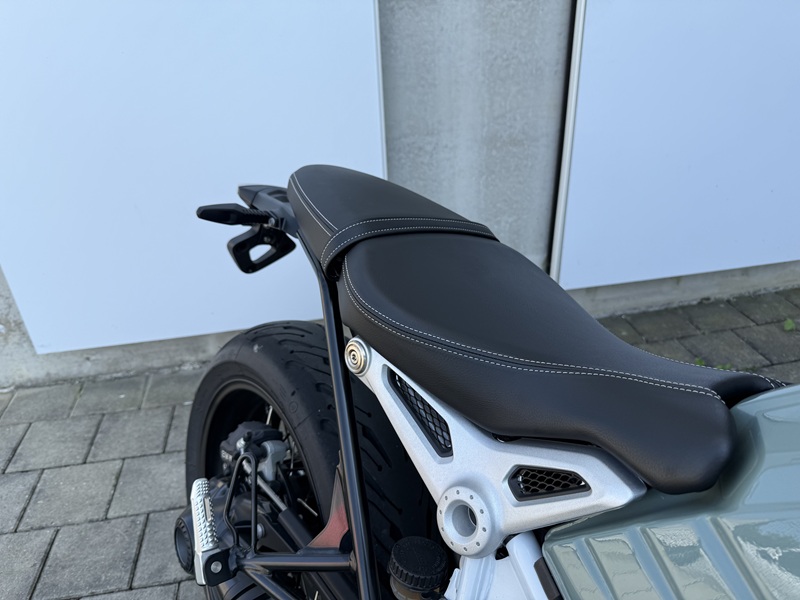 BMW Motorrad - R nineT Pure Option 719 mit Komfort Paket uvm.