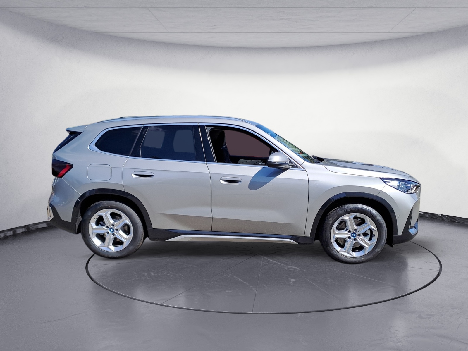 BMW - iX1 xDrive30