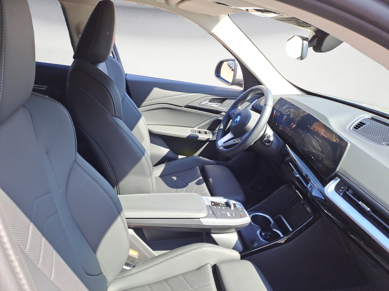 BMW - iX1 xDrive30
