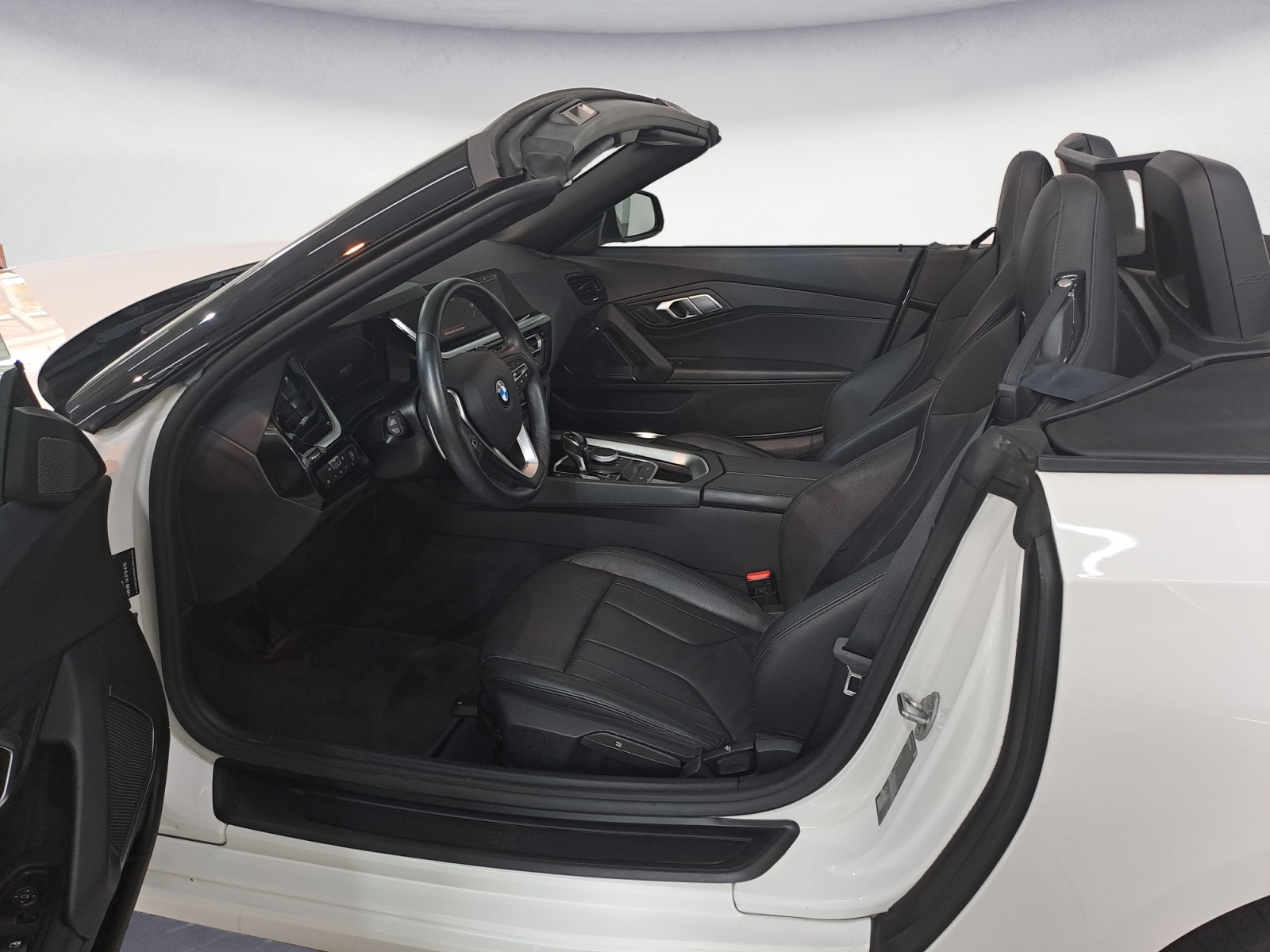 BMW - Z4 sDrive20i Advantage Cabrio