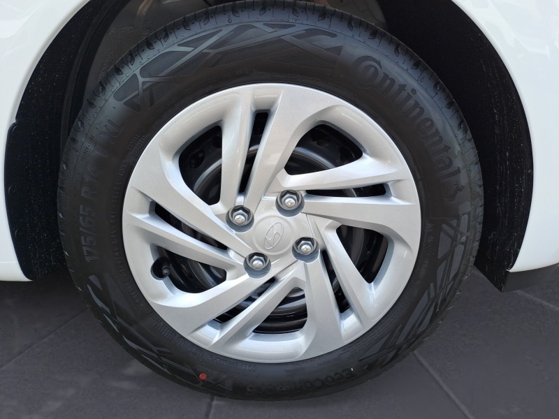 Hyundai - i10 Select 100 x VORHANDEN