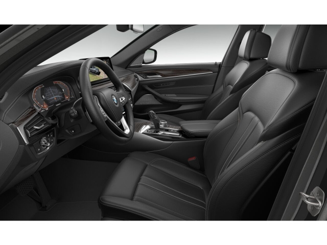 BMW - 530d xDrive Touring Luxury Line