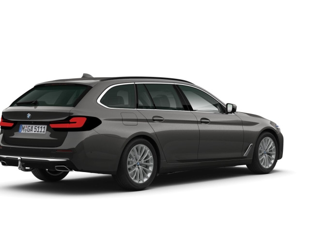 BMW - 530d xDrive Touring Luxury Line