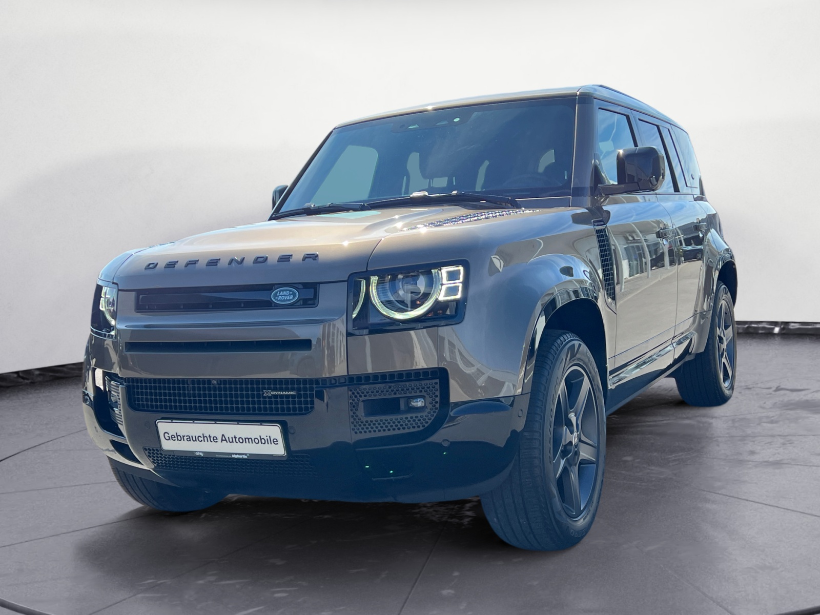 Land Rover - Defender D300 X-Dynamic SE 110