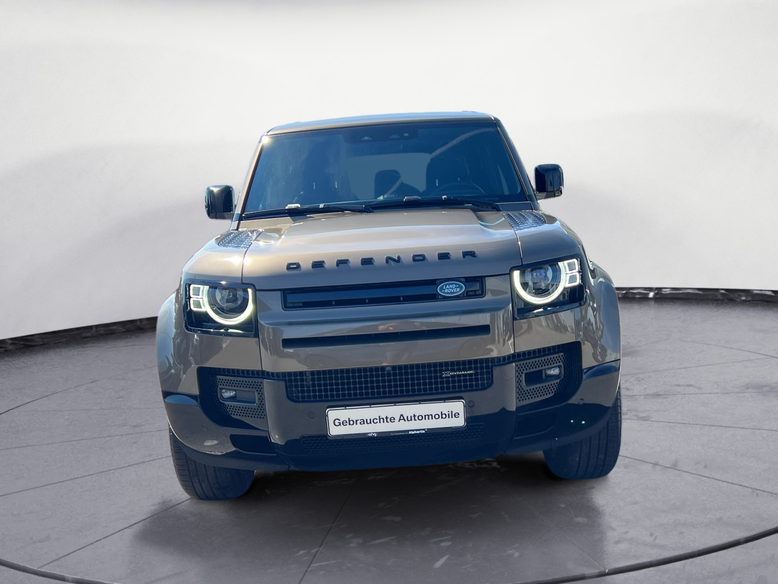 Land Rover - Defender D300 X-Dynamic SE 110