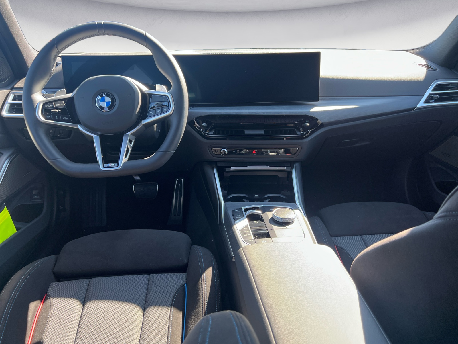 BMW - 318i Touring Auto