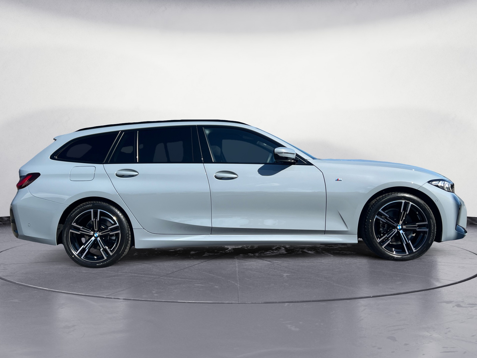 BMW - 318i Touring Auto