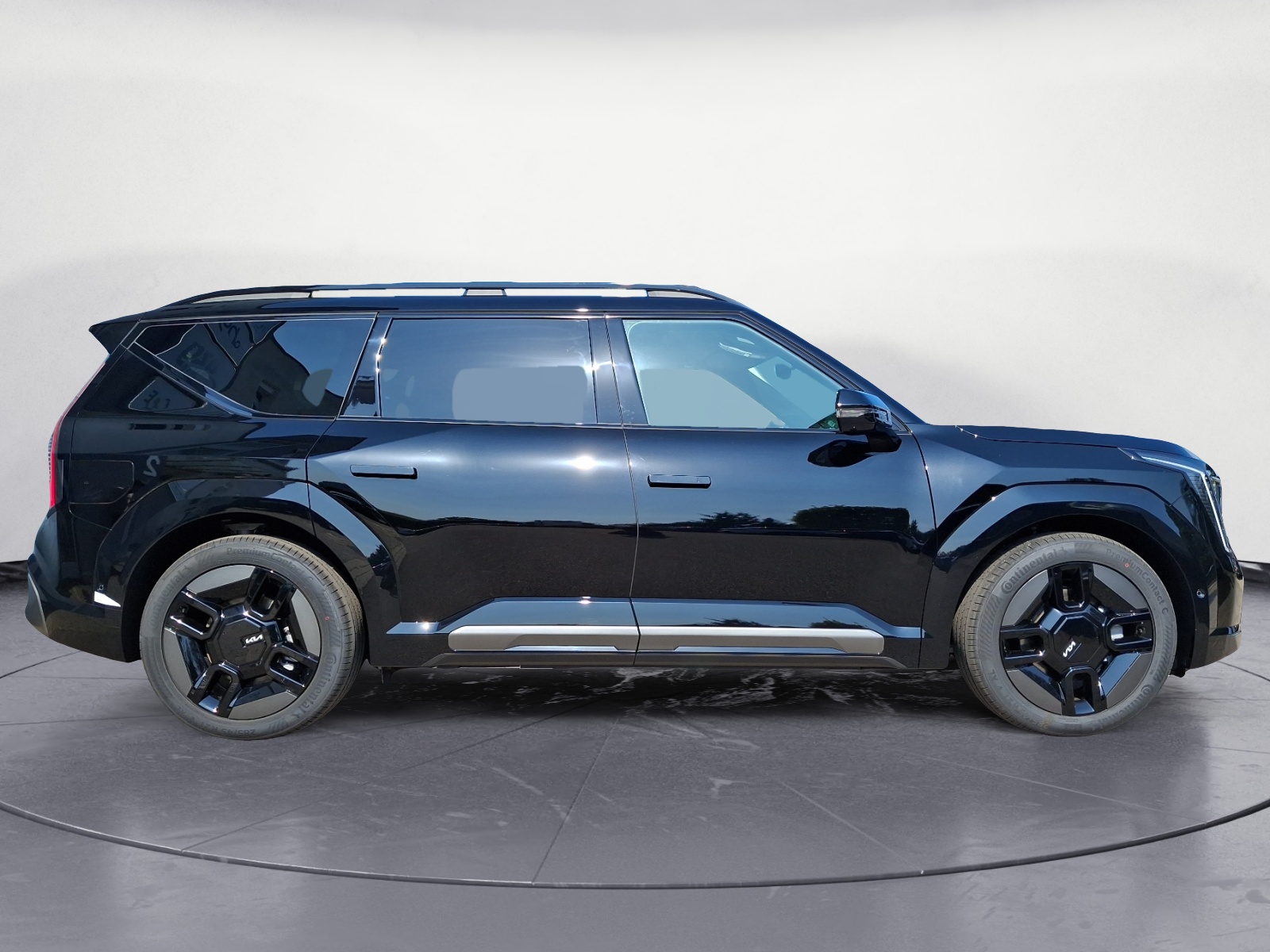 Kia - EV9 AWD GT-Line LAUNCH 6s RELA