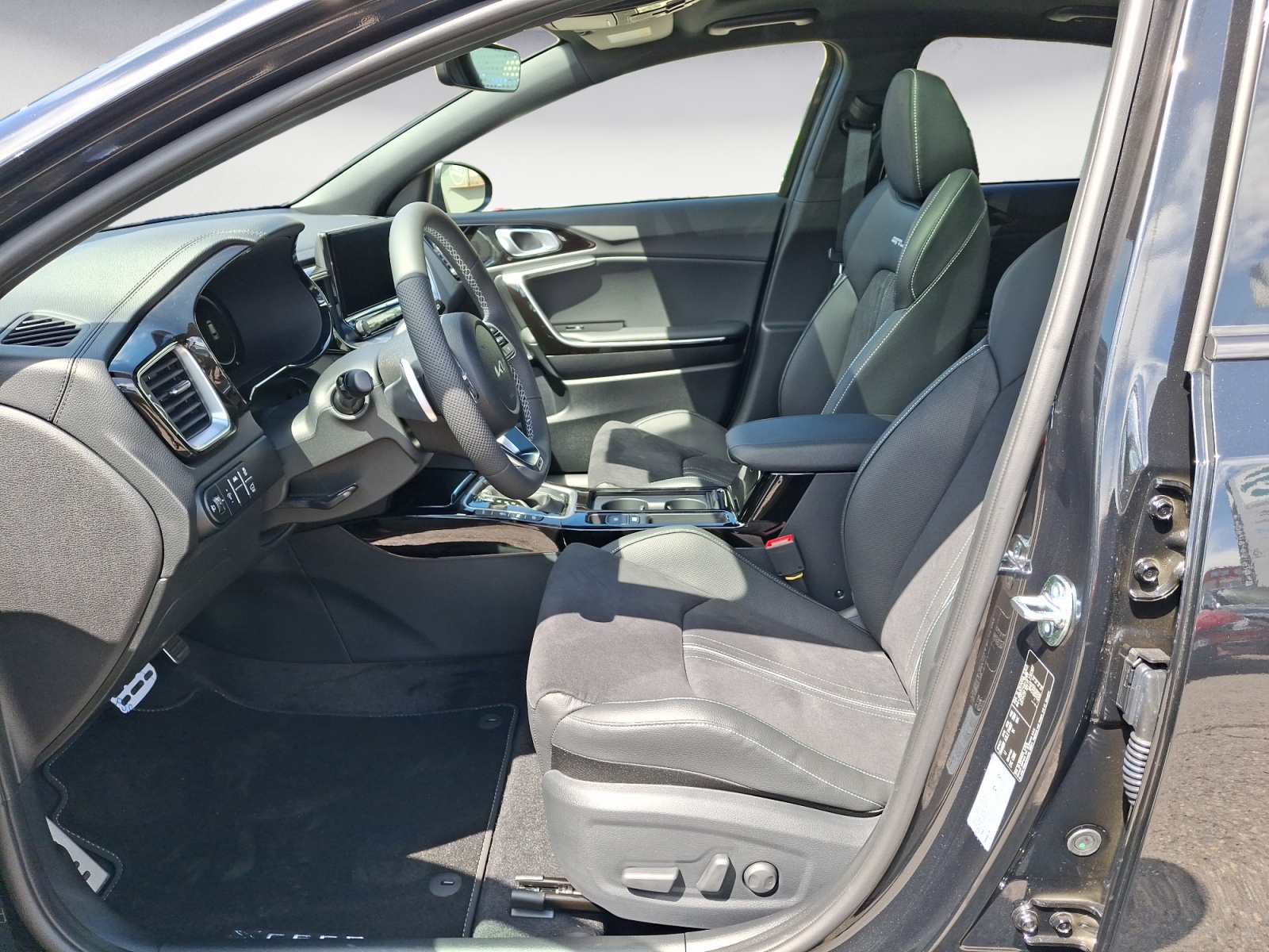 Kia - XCeed 1.6 T-GDI DCT GT-line