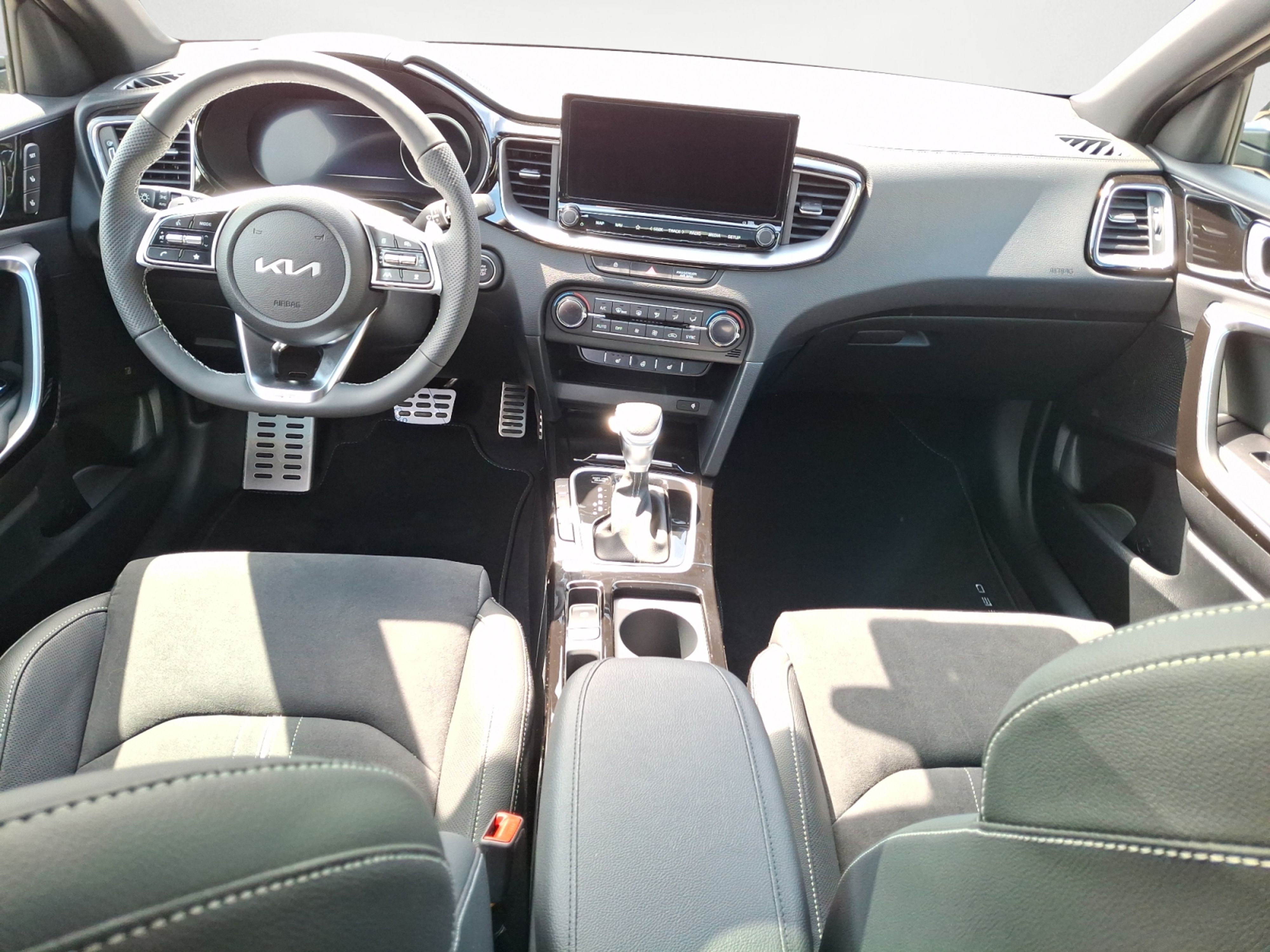 Kia - XCeed 1.6 T-GDI DCT GT-line